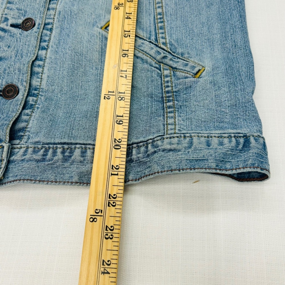 Levi Strauss Signature Jean Jacket Womens L Light Wash Denim Trucker Distress - Picture 9 of 16